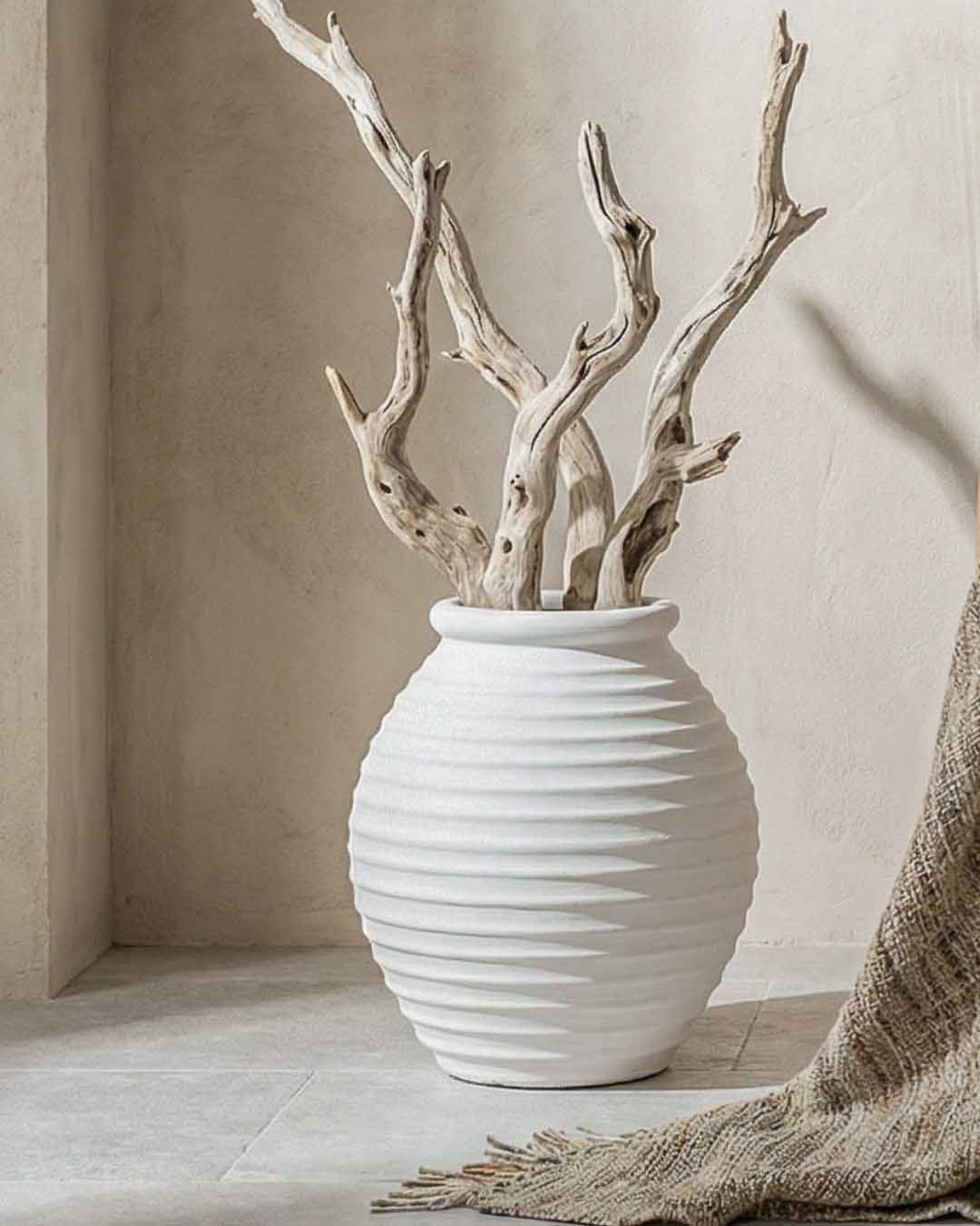 LOS COCOS White Ceramic Vase Set 3 Pieces | Handcrafted Home Decor