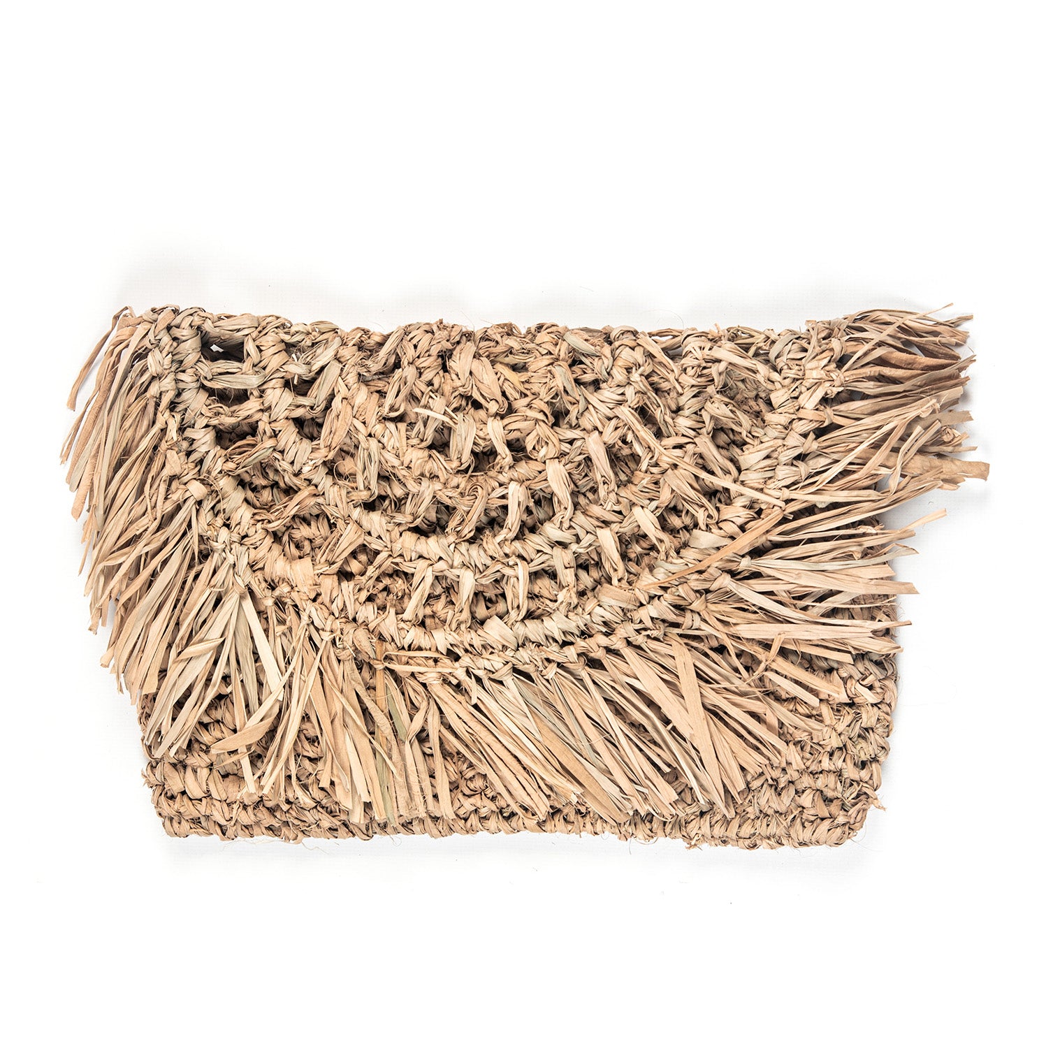 A natural-colored, ruffled clutch bag woven from seagrass with a zipper.