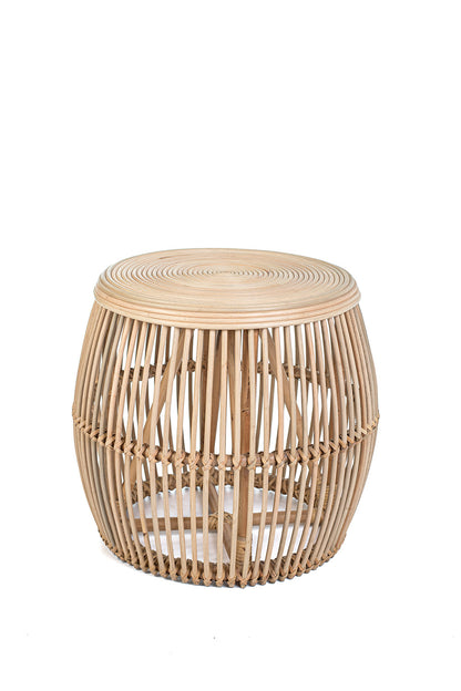 A round natural coffee table made of natural rattan, with a geometric pattern, placed against a white background.